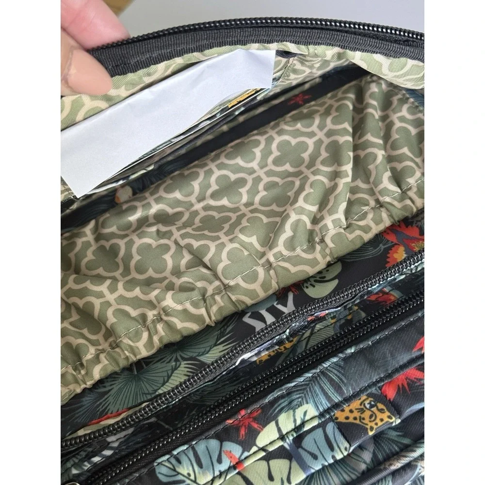 LUG NWT Carousel XL Wildlife‎ Black Crossbody Bag RFID Pockets Quilted Purse